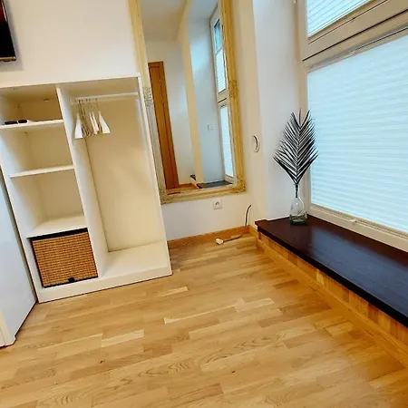 By Meta Apartment *