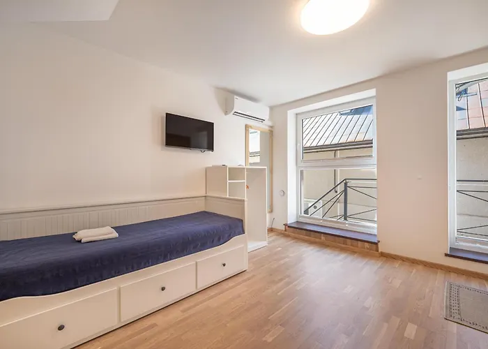 By Meta Διαμέρισμα